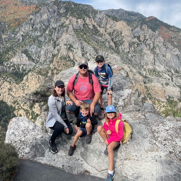 Meet your Posher, Casey - Picture 6 of 16